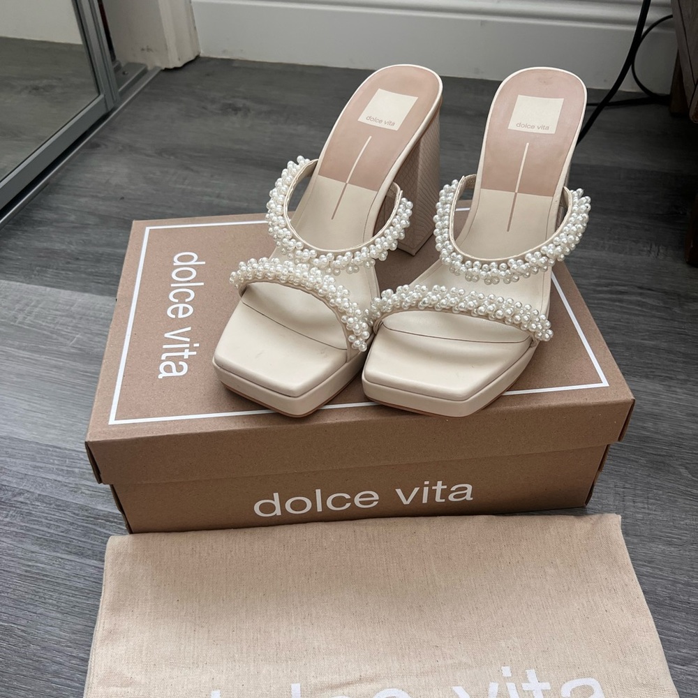 ARIELE HEELS VANILLA PEARLS
